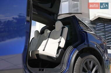 Внедорожник / Кроссовер Tesla Model X 2023 в 