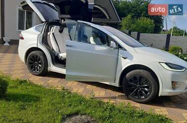Внедорожник / Кроссовер Tesla Model X 2017 в Сумах