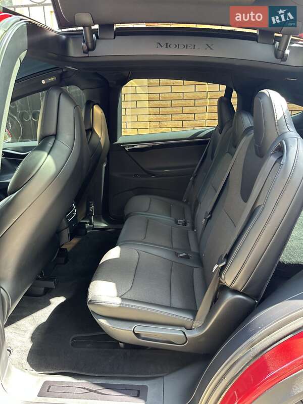 Позашляховик / Кросовер Tesla Model X 2018 в Запоріжжі