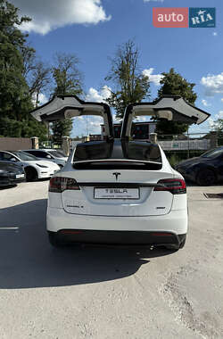 Внедорожник / Кроссовер Tesla Model X 2018 в 