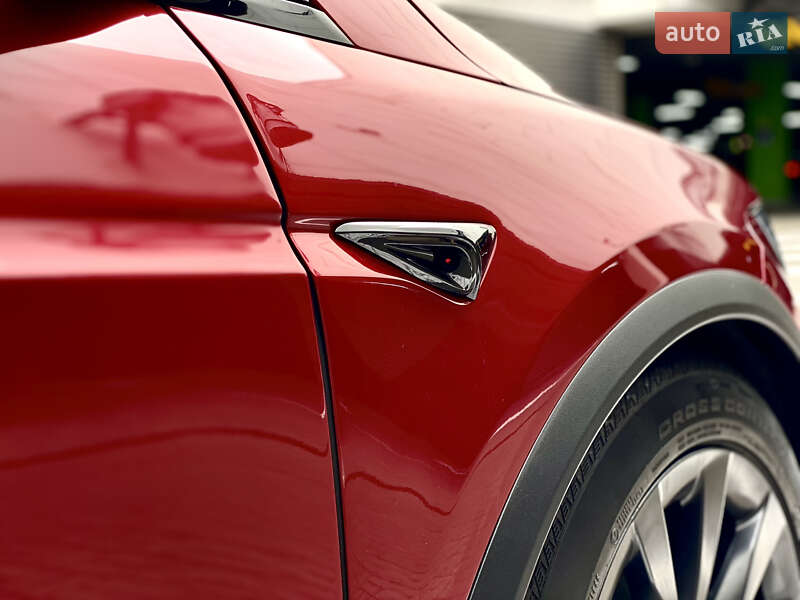 Позашляховик / Кросовер Tesla Model X 2024 в Києві