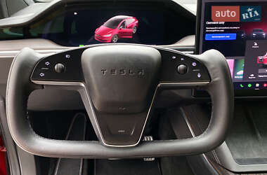 Позашляховик / Кросовер Tesla Model X 2024 в 