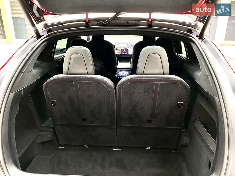 Позашляховик / Кросовер Tesla Model X 2024 в Києві