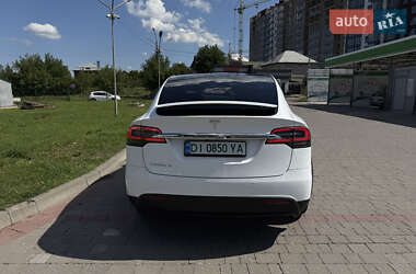 Позашляховик / Кросовер Tesla Model X 2016 в 