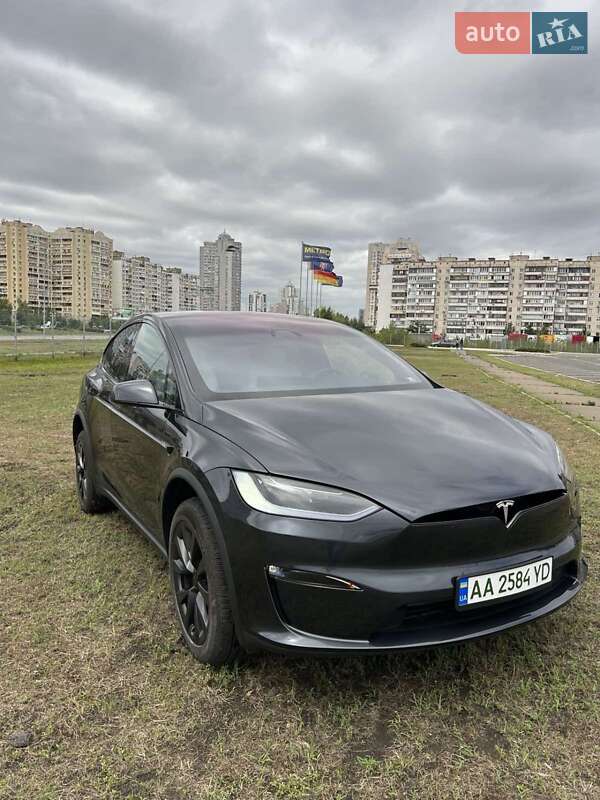 Внедорожник / Кроссовер Tesla Model X 2024 в Киеве