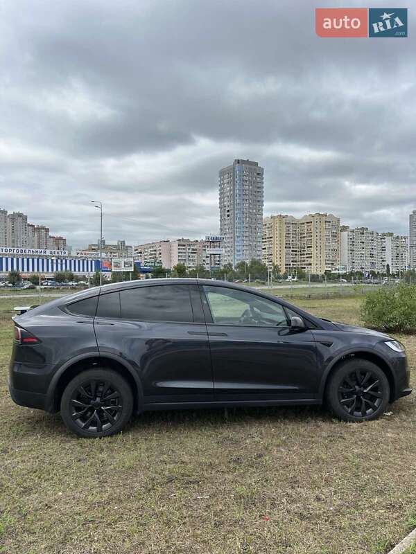 Внедорожник / Кроссовер Tesla Model X 2024 в Киеве