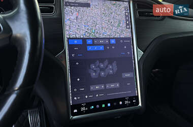 Внедорожник / Кроссовер Tesla Model X 2016 в 