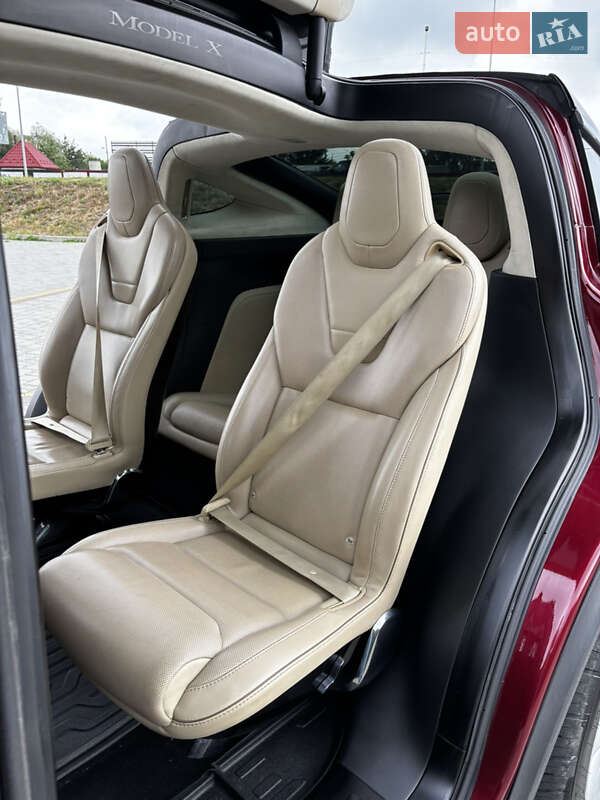 Позашляховик / Кросовер Tesla Model X 2016 в Стрию фото 19 Позашляховик / Кросовер Tesla Model X 2016 в Стрию
