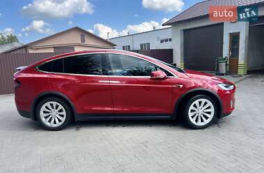 Внедорожник / Кроссовер Tesla Model X 2019 в 