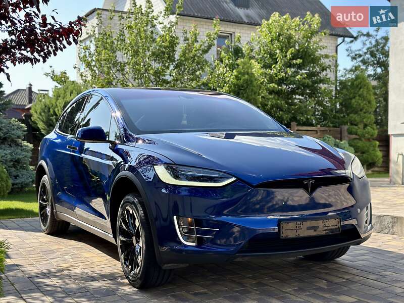 Позашляховик / Кросовер Tesla Model X 2016 в Вінниці фото 12 Позашляховик / Кросовер Tesla Model X 2016 в Вінниці