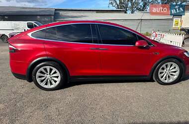 Внедорожник / Кроссовер Tesla Model X 2016 в 