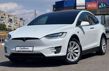 Внедорожник / Кроссовер Tesla Model X 2019 в 