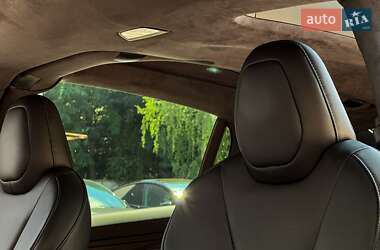 Позашляховик / Кросовер Tesla Model X 2022 в 