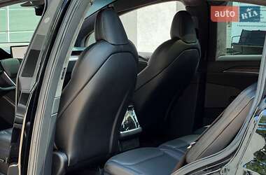 Позашляховик / Кросовер Tesla Model X 2022 в 