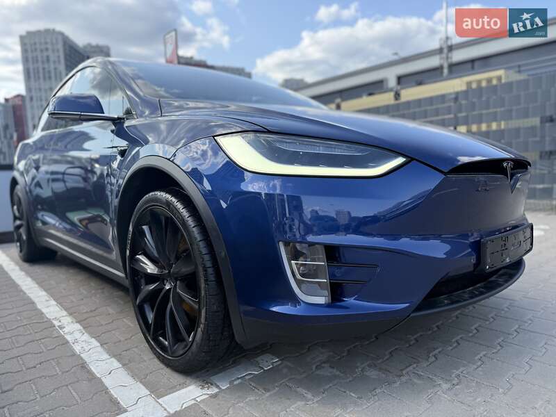 Позашляховик / Кросовер Tesla Model X 2020 в Києві