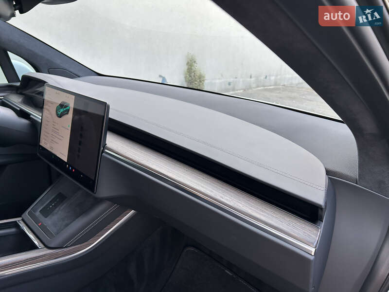 Позашляховик / Кросовер Tesla Model X 2021 в Дніпрі