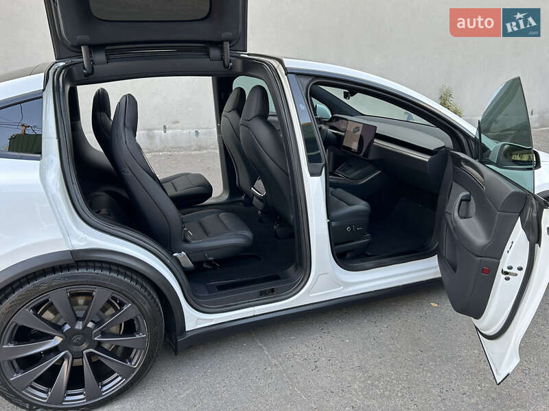 Позашляховик / Кросовер Tesla Model X 2021 в Дніпрі