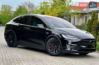 Внедорожник / Кроссовер Tesla Model X 2016 в 