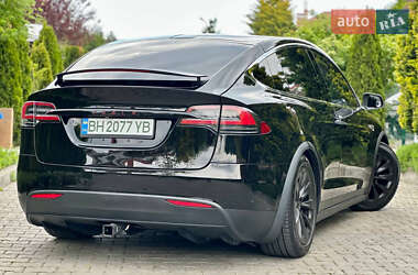 Внедорожник / Кроссовер Tesla Model X 2016 в 