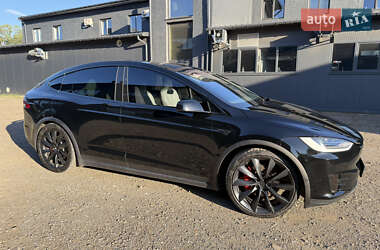 Внедорожник / Кроссовер Tesla Model X 2020 в 