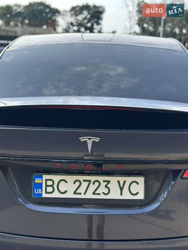 Позашляховик / Кросовер Tesla Model X 2022 в Львові