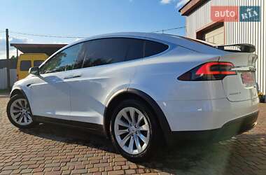 Внедорожник / Кроссовер Tesla Model X 2018 в 