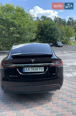 Внедорожник / Кроссовер Tesla Model X 2018 в 