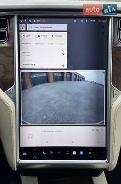 Внедорожник / Кроссовер Tesla Model X 2018 в 