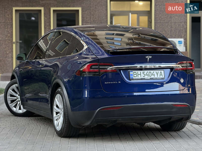 Внедорожник / Кроссовер Tesla Model X 2016 в Одессе