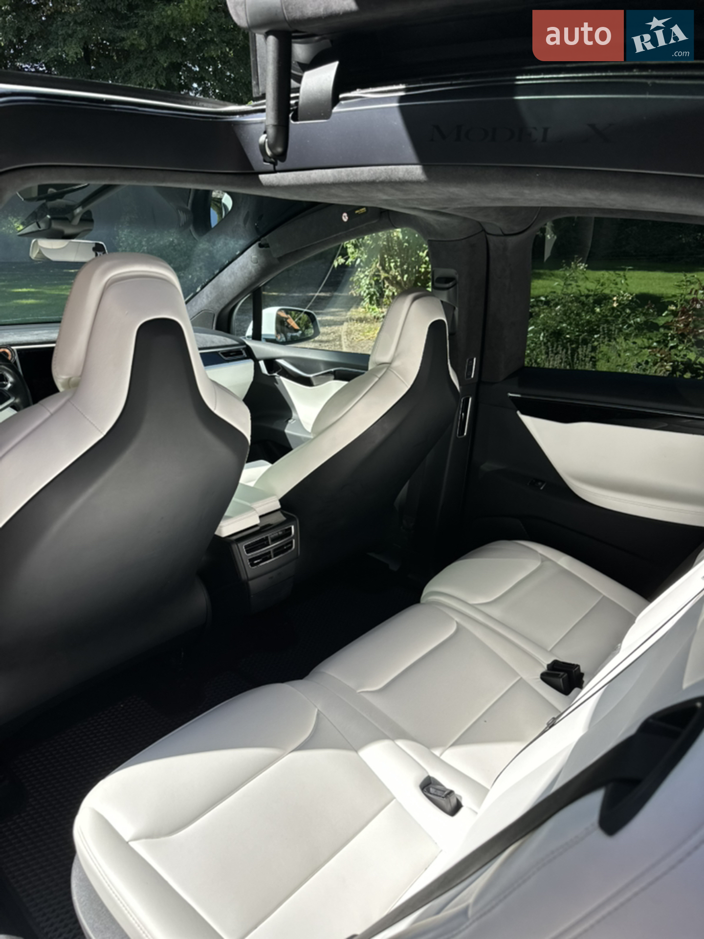 2017 Tesla Model X - мініатюра 16