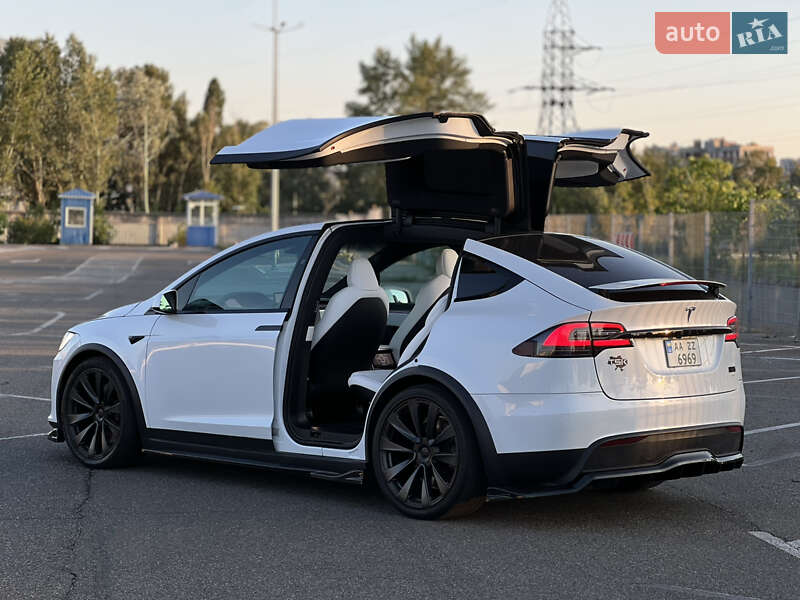 Позашляховик / Кросовер Tesla Model X 2022 в Києві
