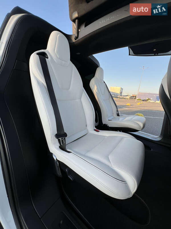 Позашляховик / Кросовер Tesla Model X 2022 в Києві