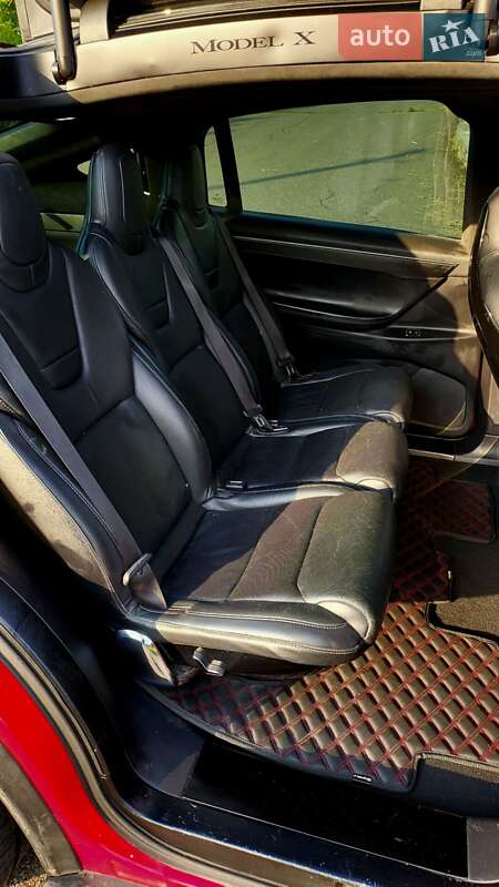 Позашляховик / Кросовер Tesla Model X 2016 в Білій Церкві