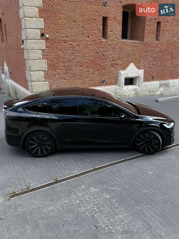 Позашляховик / Кросовер Tesla Model X 2022 в Львові