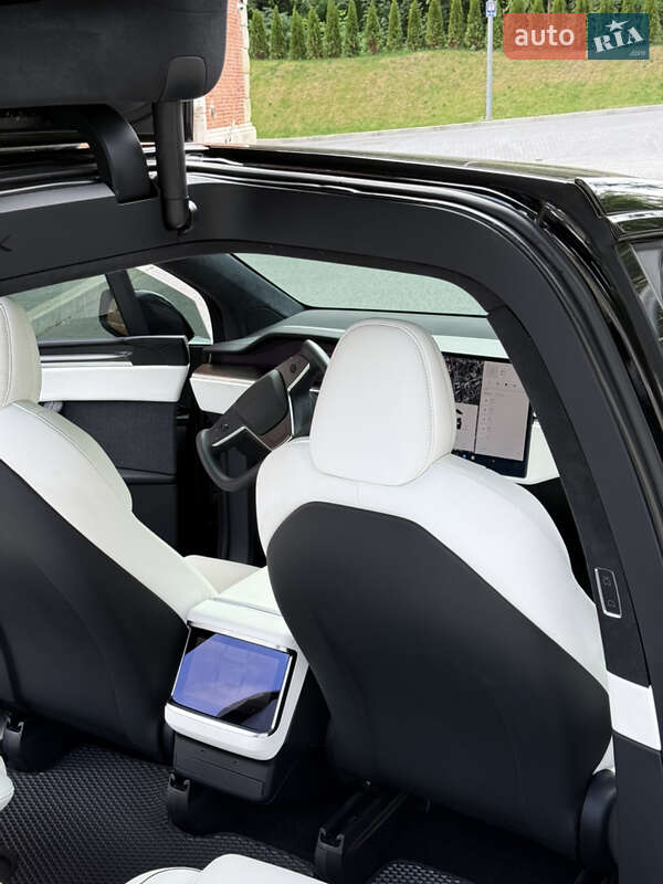 Позашляховик / Кросовер Tesla Model X 2022 в Львові