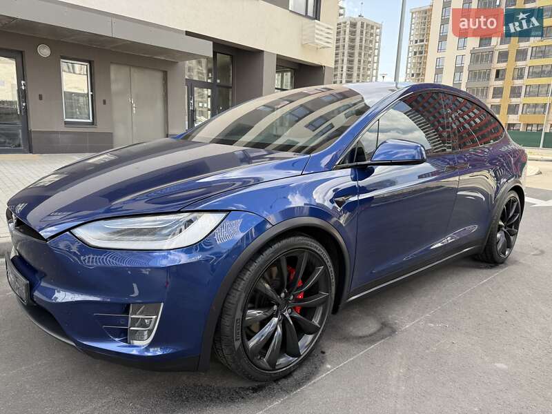Позашляховик / Кросовер Tesla Model X 2019 в Києві
