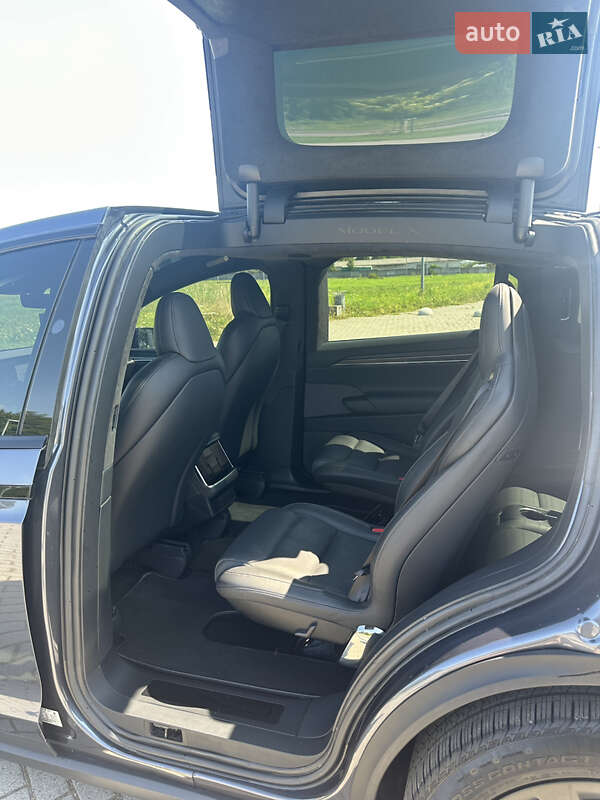 Позашляховик / Кросовер Tesla Model X 2023 в Львові