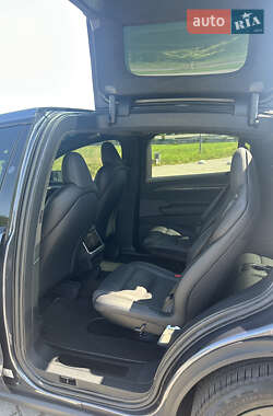 Позашляховик / Кросовер Tesla Model X 2023 в 