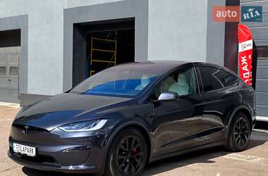Позашляховик / Кросовер Tesla Model X 2024 в 