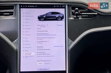 Позашляховик / Кросовер Tesla Model X 2016 в 
