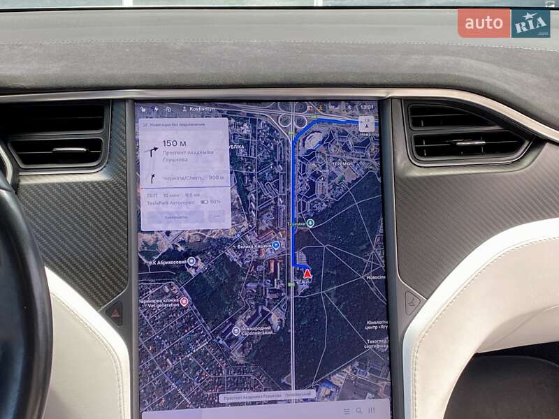 Позашляховик / Кросовер Tesla Model X 2019 в Києві