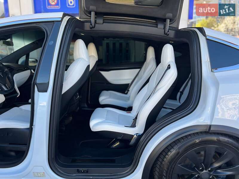Позашляховик / Кросовер Tesla Model X 2020 в Одесі