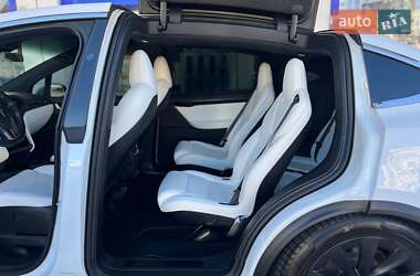 Позашляховик / Кросовер Tesla Model X 2020 в 