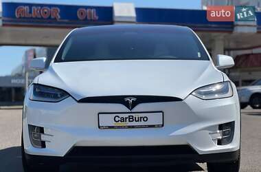 Позашляховик / Кросовер Tesla Model X 2020 в 
