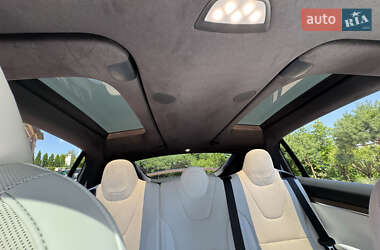 Позашляховик / Кросовер Tesla Model X 2022 в 