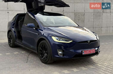 Внедорожник / Кроссовер Tesla Model X 2019 в 