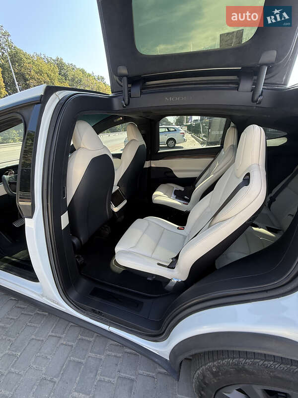 Внедорожник / Кроссовер Tesla Model X 2022 в Виннице фото 9 Внедорожник / Кроссовер Tesla Model X 2022 в Виннице