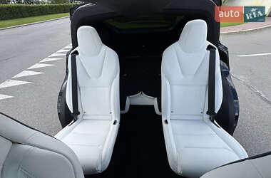 Внедорожник / Кроссовер Tesla Model X 2019 в 
