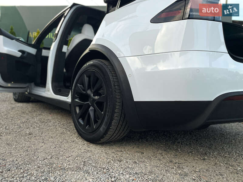 Позашляховик / Кросовер Tesla Model X 2022 в Одесі