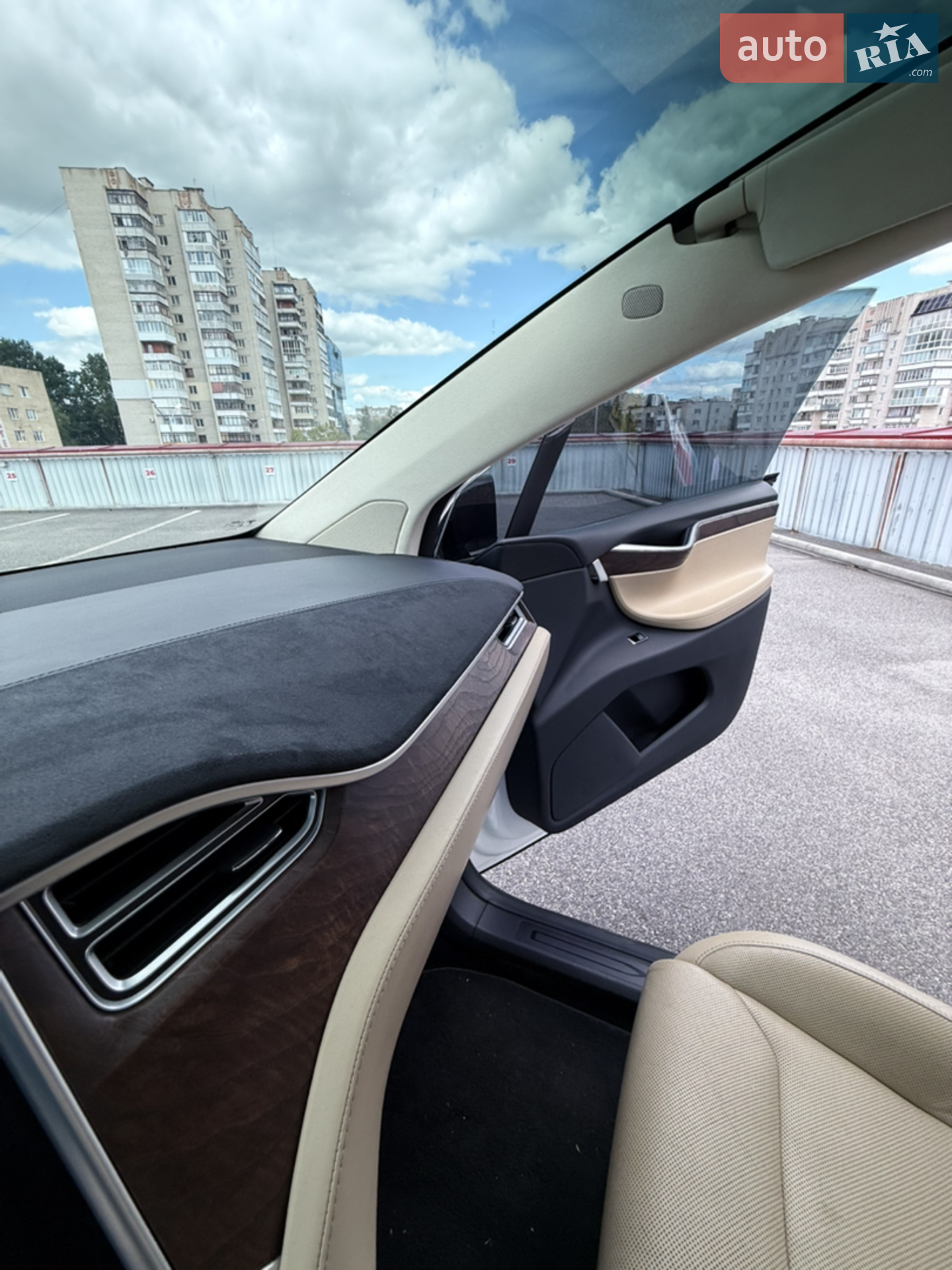 2016 Tesla Model X - мініатюра 26